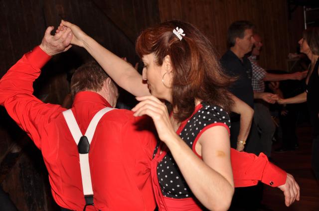 min 2010 03 28 station danse 079